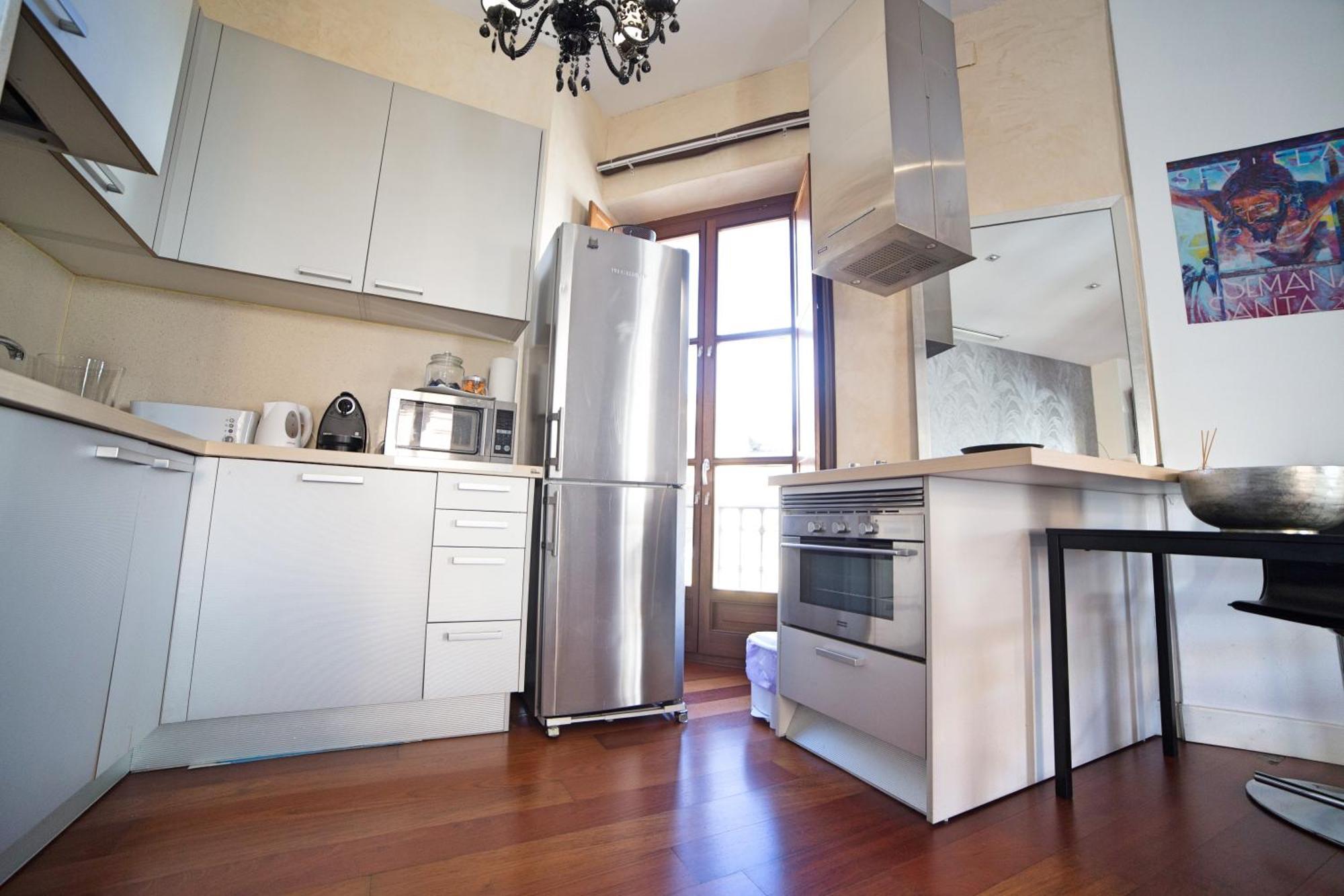 Cathedral Apartment, Upper Floor Apartment Sevilha Quarto foto