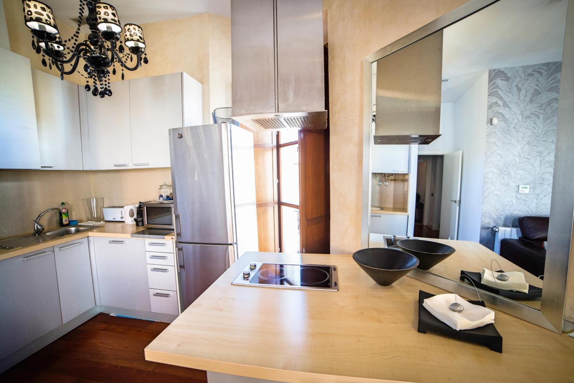 Cathedral Apartment, Upper Floor Apartment Sevilha Quarto foto